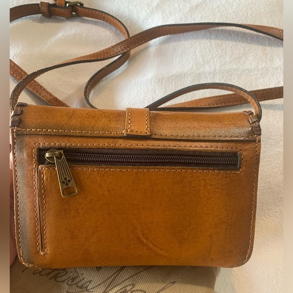 Patricia Nash Torri Crossbody Bag Greek Gold Embossed Floral Tooled Leather - Picture 9 of 16